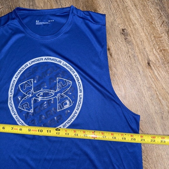 Under Armour • Heat Gear Loose Fit Muscle Shirt - Picture 6 of 7